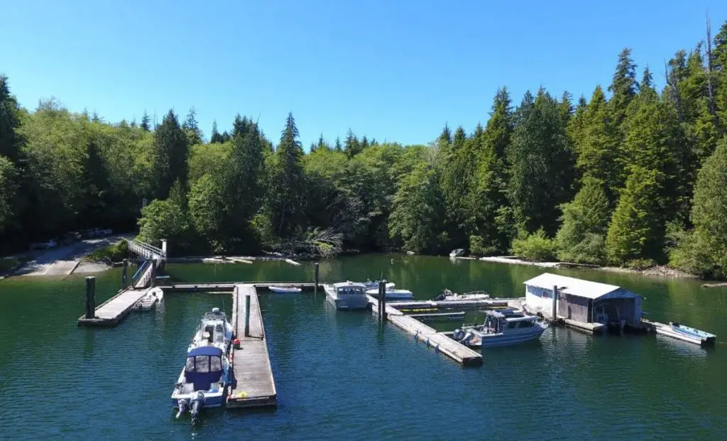 Bamfield Centennial Park Launch & Moorage