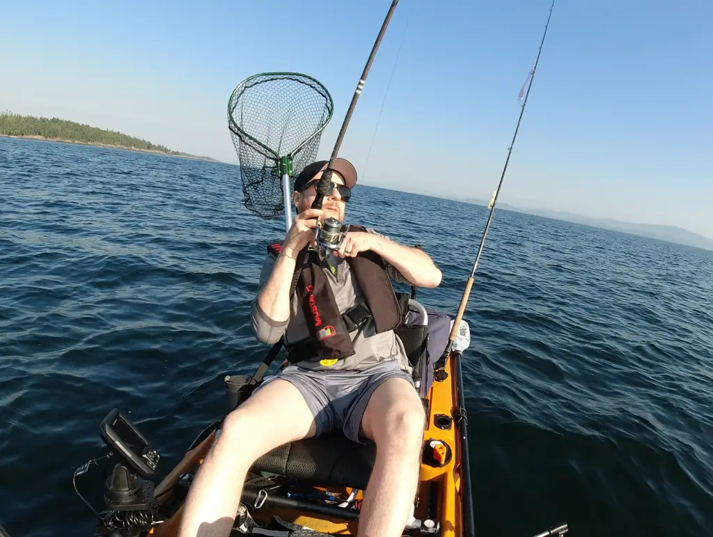 Best Bottom Fishing Rod and Reel in Tidal Water - BC Fishing Journal